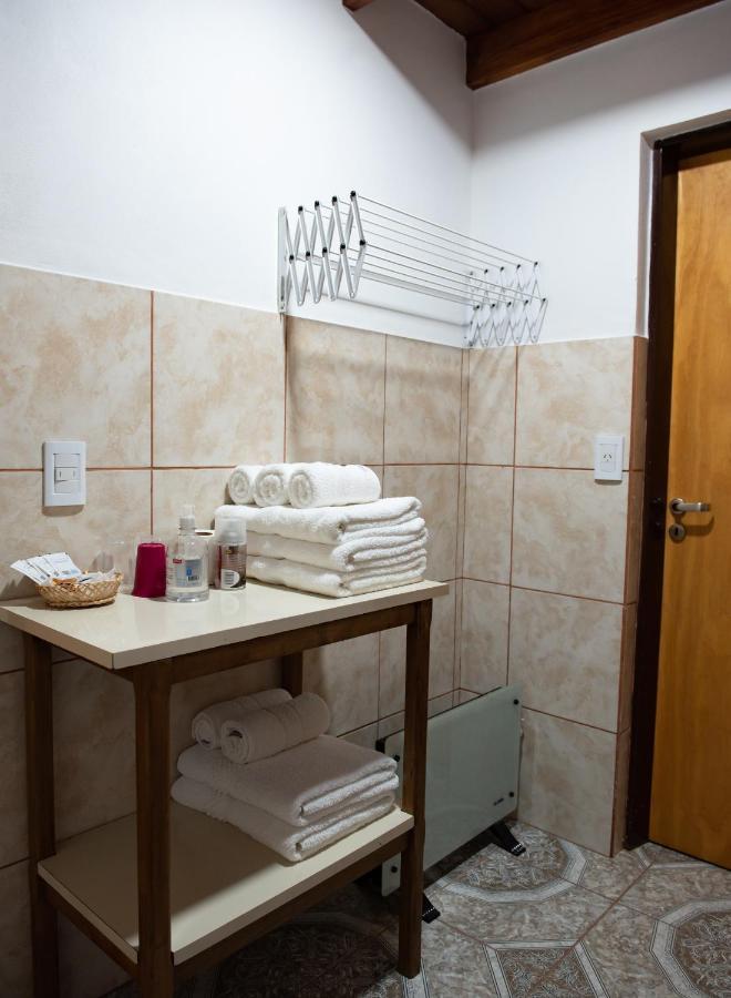 Departamento Casimiro-Nuevo Amplio En Zona Centro Apartment El Calafate Luaran gambar